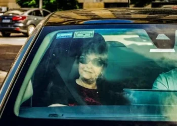 Declararon las mujeres que le otorgaron la financiación directa a Manuel Adorni para la compra de un inmueble