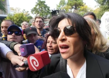 Gianinna Maradona: “En Ipensa dijeron que no había que operar a mi papá, pero Luque dijo que sí”