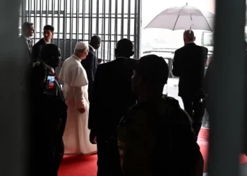 El Papa en Guinea Ecuatorial: misa multitudinaria, visita a una cárcel y encuentro con jóvenes