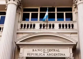 El BCRA flexibiliza ingreso de divisas y acceso al mercado de cambios a socios de empresas del RIGI