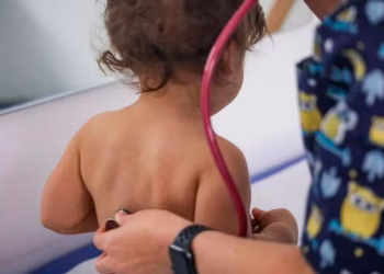 Alerta sanitaria por el aumento de casos de coqueluche: expertos remarcan la importancia de la vacunación