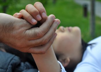 Buscan familias adoptivas para un niño de 11 años y una adolescente de 13 en San Rafael