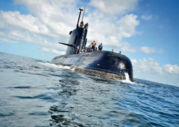 ARA San Juan: las hipótesis de un perito naval sobre cómo el principio de incendio derivó en el hundimiento