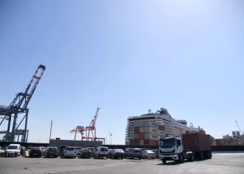 Exportaciones crecen, pero caen empresas exportadoras