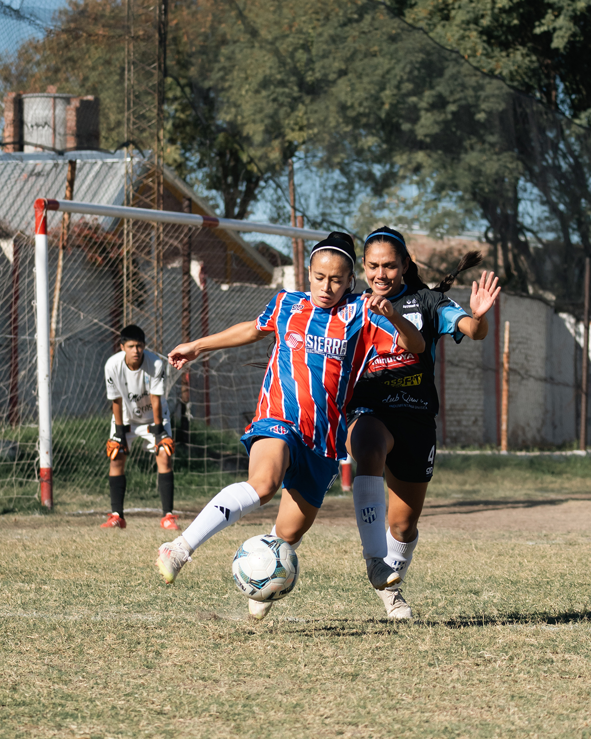 Las finales del fútbol femenino se jugarán este viernes en cancha de Rincón del Atuel