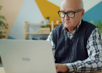 Jubilación para argentinos que trabajaron en el exterior: cómo sumar aportes y cobrar en ambos países