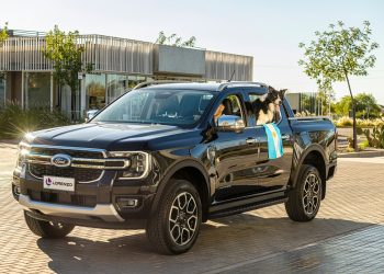 Pasión de multitudes: Grupo Lorenzo sortea un viaje a Dallas para ir a alentar a «La Scaloneta» en el Mundial