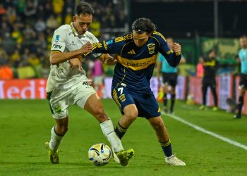 Boca goleó 4 a 0 a Defensa y Justicia y se clasificó a los octavos de final del Torneo Apertura