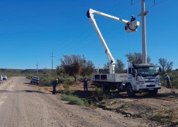 Tras años de espera llegó la energía eléctrica al paraje Arroyo Los Patos de Punta del Agua
