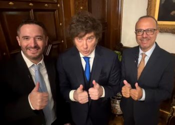 ¿Milei perdió la brújula? Las insólitas declaraciones que hizo ante la TV Pública y su derrumbe en las encuestas