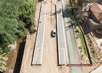 Van a reubicar a 82 familias en Las Heras y Luján por la extensión del Metrotranvía