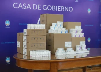 Llegó un nuevo lote de medicamentos indios: para qué sirven y de cuánto fue el ahorro