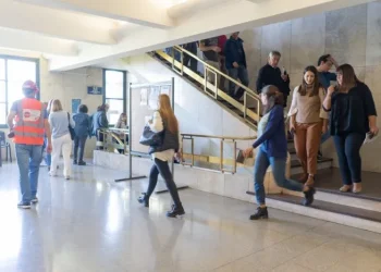 Atención, estatales: el gobierno de Mendoza confirmó la continuidad de todos los contratos