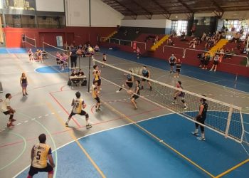 Se pone en marcha una nueva fecha del Torneo Anual de vóley