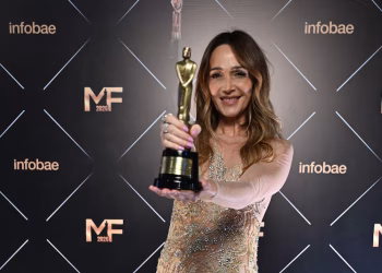 Vero Lozano defendió la industria textil tras su Martín Fierro