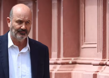 El gobierno adelantó un paquete de reformas para enviar al Congreso y les pidió respaldo a los gobernadores