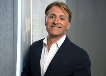 Gómez Rinaldi cruzó a Peluffo y reavivó la interna