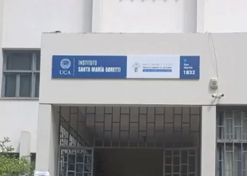 Expulsaron a un alumno por las amenazas de tiroteos en un colegio religioso de Luján