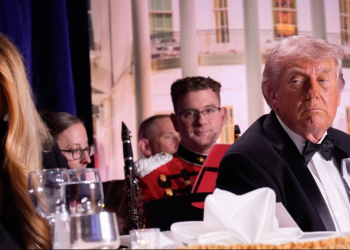 Evacuaron a Trump tras disparos en una cena en Washington