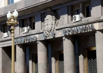 Alarma fiscal: la caída de la recaudación golpea más a la Nación que a las provincias en lo que va de 2026