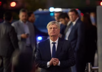 Ziliotto judicializa la reforma de la ley de glaciares y pide su suspensión inmediata