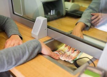 Por qué este lunes 27 de abril no abrirán los bancos de todo el país