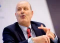 Sturzenegger afirmó que el Gobierno busca alcanzar los niveles salariales de Japón y Polonia