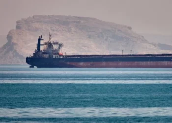 El intento de Trump de reabrir Ormuz pone a prueba el frágil cese el fuego con Irán