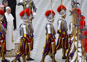 El papa Leon XIV sorprendió a 13 sacerdotes del sur libanés