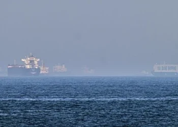 Emiratos Arabes denuncia otro ataque de los iraníes: tambalea el cese del fuego