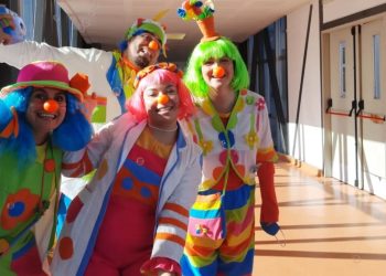 Cuando la sonrisa también ayuda a curar: lanzan una formación para Payamédicos en San Rafael