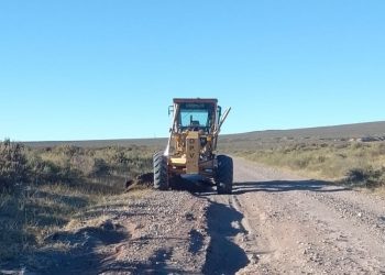 Vialidad trabaja sobre la Ruta 180, un camino estratégico entre El Nihuil y el límite con Neuquén