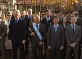 Mendoza conmemoró el 25 de Mayo con la tradicional Diana de Gloria