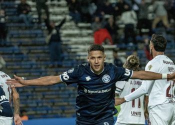 Independiente Rivadavia empató ante Fluminense y clasificó a octavos de final