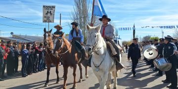El Nihuil celebra sus 53 años con actos, tradición y el reconocimiento a una historia solidaria