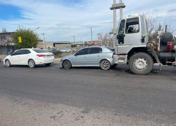 Triple choque en pleno centro de San Rafael: un niño de 7 años terminó hospitalizado