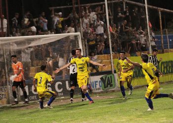 Mauricio Cascón fue presentado como nuevo jugador de Deportivo Argentino