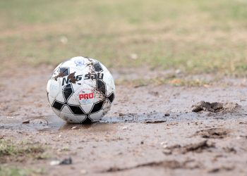 Fútbol local: por las inclemencias climáticas se suspendió toda la actividad del sábado
