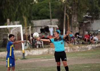 Martín Bertero el árbitro de la final entre Huracán-Balloffet