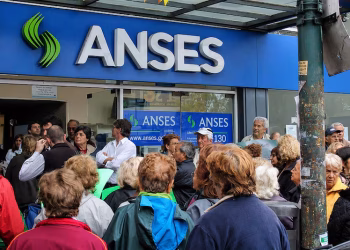 Aguinaldo ANSES para jubilados: cuándo se cobra en junio 2026 y cómo calcular el monto