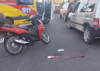 Siniestro vial en avenida El Libertador deja a un octogenario con heridas graves