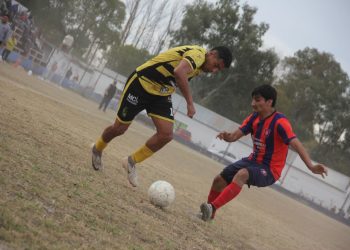 Primera B: se cerró la 5ª fecha y el Torneo Apertura tiene dos punteros