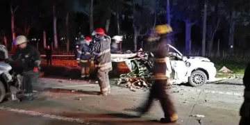 Otra tragedia en el país: El desgarrador choque que destruyó a una familia y dejó cinco muertos