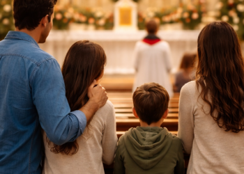 La Catedral celebró la tradicional Misa por las Familias en el marco de su día internacional