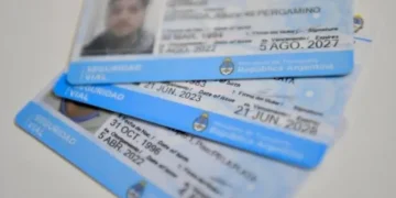 Cuál es la edad máxima para sacar la licencia de conducir en Argentina: qué dice la ley