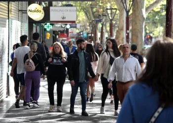 Entre la desilusión y la expectativa: el humor social de los mendocinos, según una encuesta
