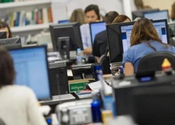 El gobierno reformó el régimen de contrataciones y les da más poder a los secretarios