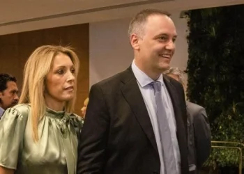 Manuel Adorni rompió el silencio: “Con Bettina no vamos a entrar a ningún blanqueo”