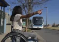 Las personas con discapacidad podrán viajar en trenes y colectivos sin certificado