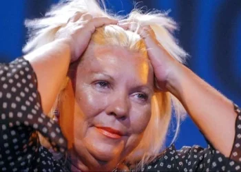 Carrió cargó contra distintos espacios políticos por la corrupción